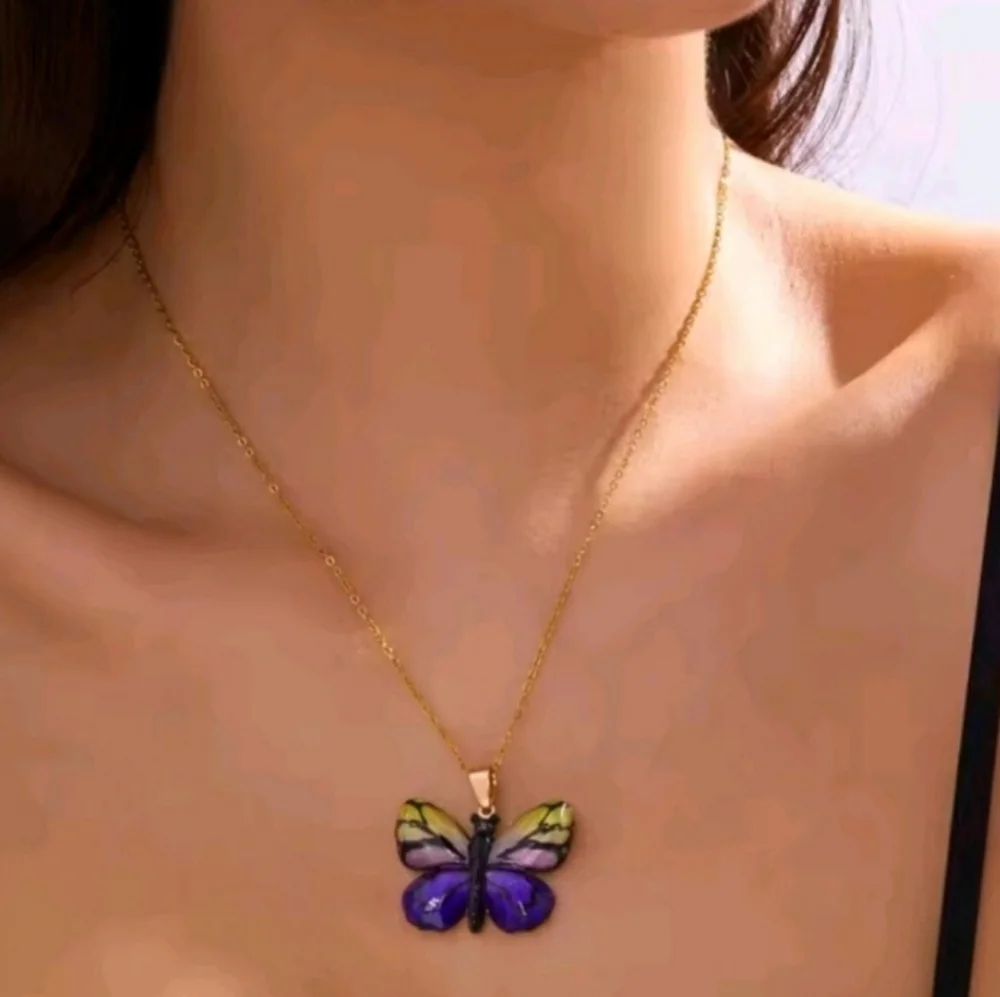 Elegant Butterfly Pendant Necklace